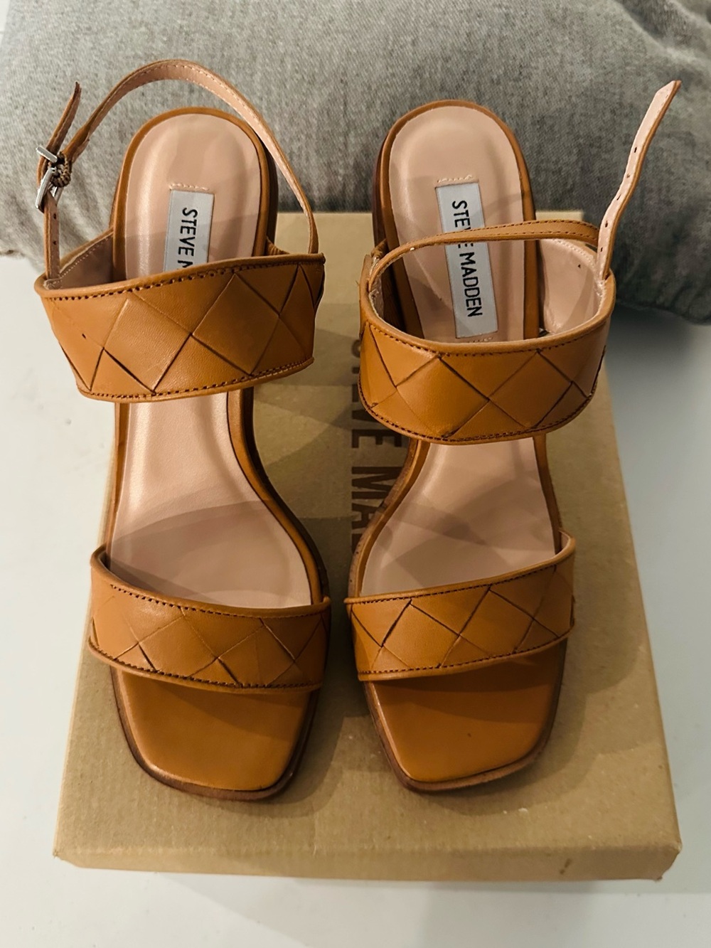Steve Madden Cognac Quilted Block Heel Sandal - Picture 5 of 7